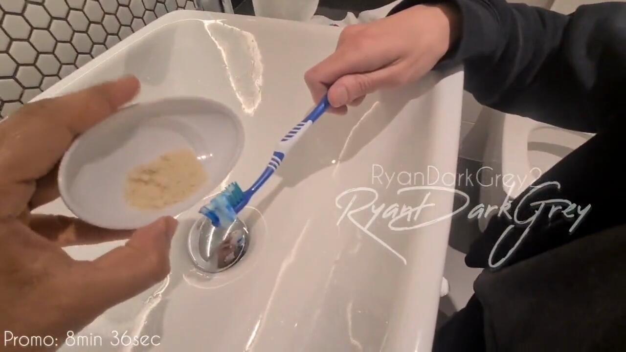 Ryan Darkgreys Official Social Fan Page | LoyalFans