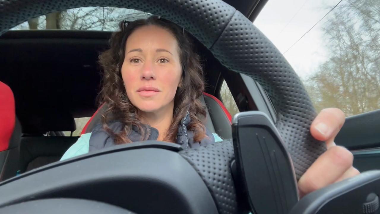 It’s me! Hey 👋 - Kelly Hart Official Profile www.Loyalfans